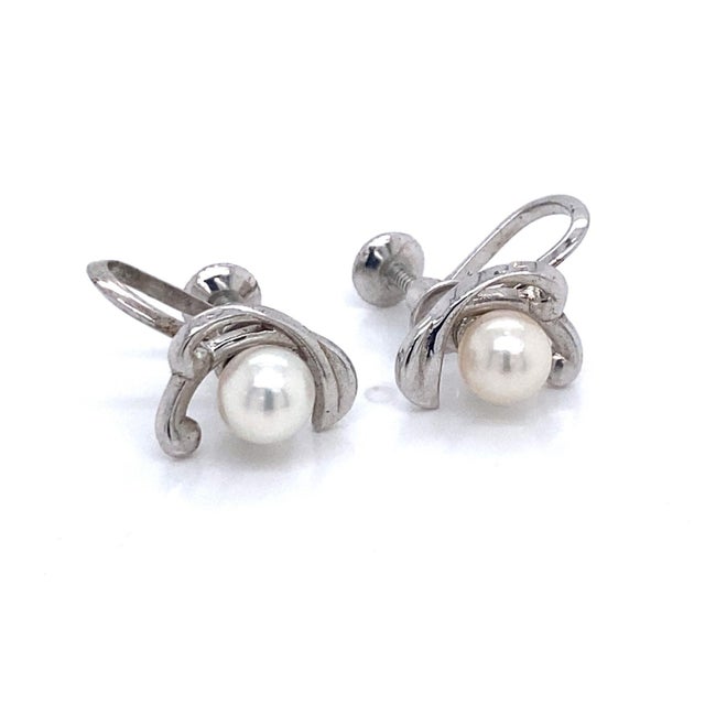 2000 - 2009 Mikimoto Estate Akoya Pearl Clip on Earrings Sterling Silver 3.53 Grams, A Pair For Sale - Image 5 of 14