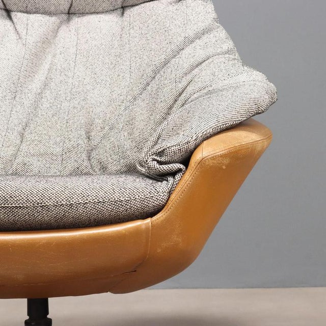 Vintage Leather and Fabric Armchairs, 1970s, Set of 2 For Sale - Image 5 of 11