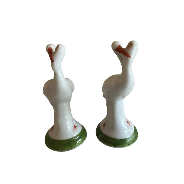 White Vintage Hollóházi Porcelain Stork Figurines, Hungary, 1970s – A Pair - Palm Beach Style Birds For Sale - Image 8 of 12