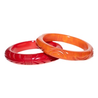 Vintage Carved Bakelite Bangle Bracelets in Red and Orange, 1930's, Pair Of For Sale