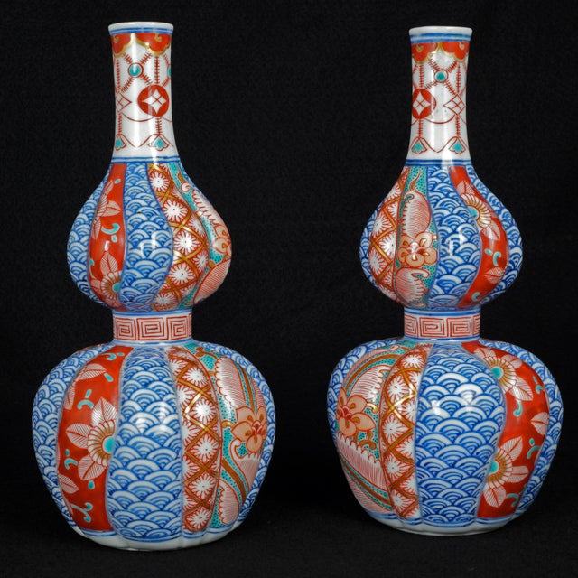19th Century Japanese Kutani Double Gourd Sake Tokkuri Bottles a Pair