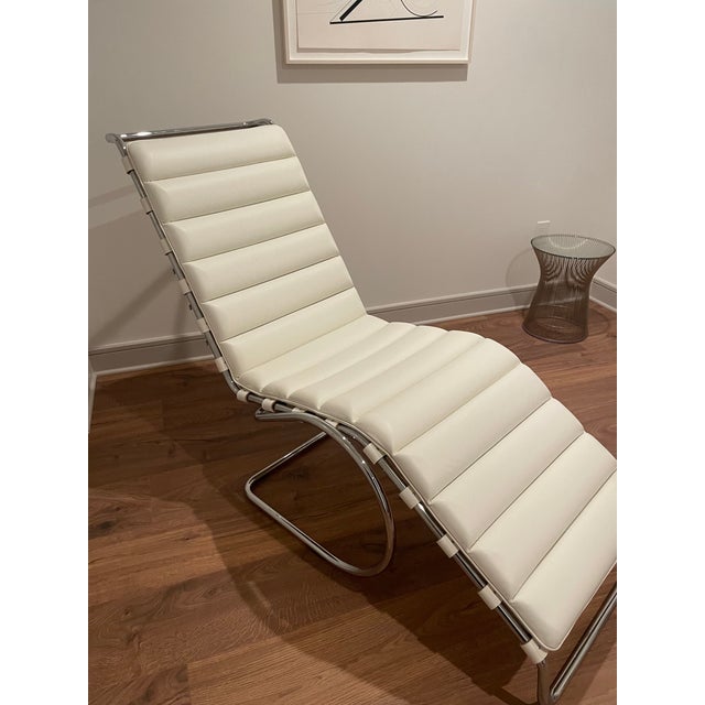 Knoll Mr Adjustable Chaise Lounge by Ludwig Mies Van Der Rohe in Special Order Vicenza Leather For Sale In Houston - Image 6 of 9
