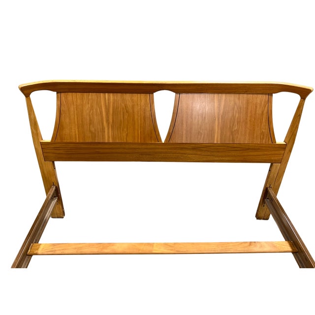 Brown Vintage Mid Century Modern Kent Coffey "Perspecta" Walnut Headboard, Footboard, Full Bed Frame For Sale - Image 8 of 18