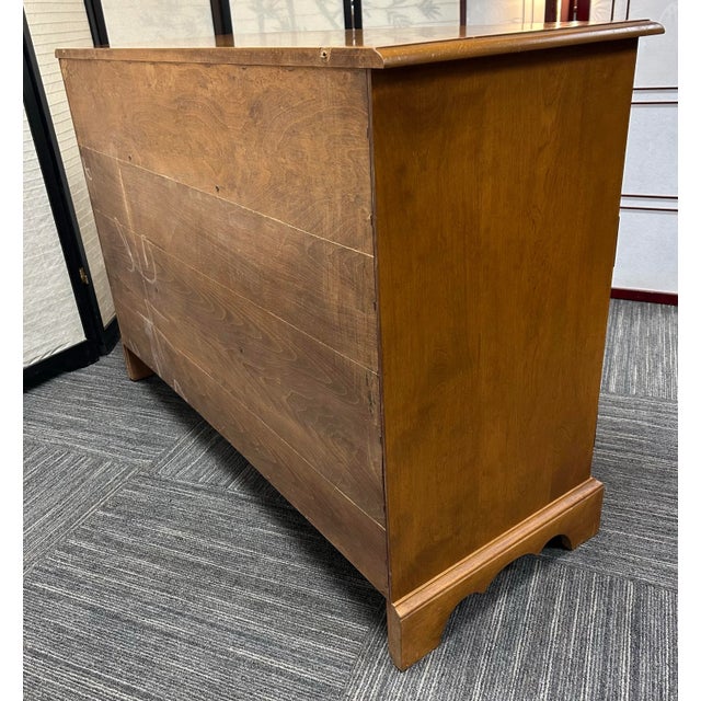 Late 20th Century Maple Buffet For Sale In Philadelphia - Image 6 of 6