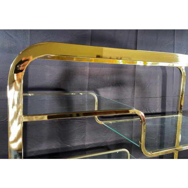 Mid-Century Modern Milo Baughman for Dia Design Institute of America Gold Brass and Glass Adjustable Etagere, 1970s For Sale - Image 3 of 11
