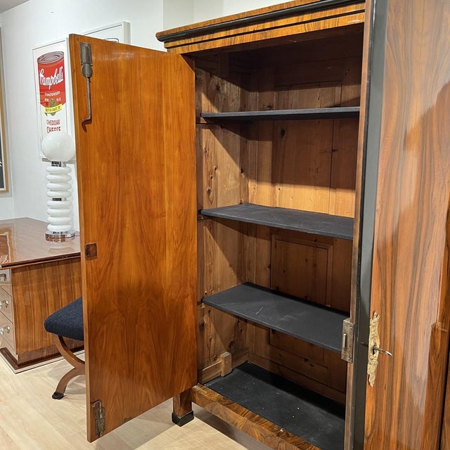 Empire Armoire in Walnut Veneer & Brass, Vienna, 1815 For Sale - Image 10 of 16