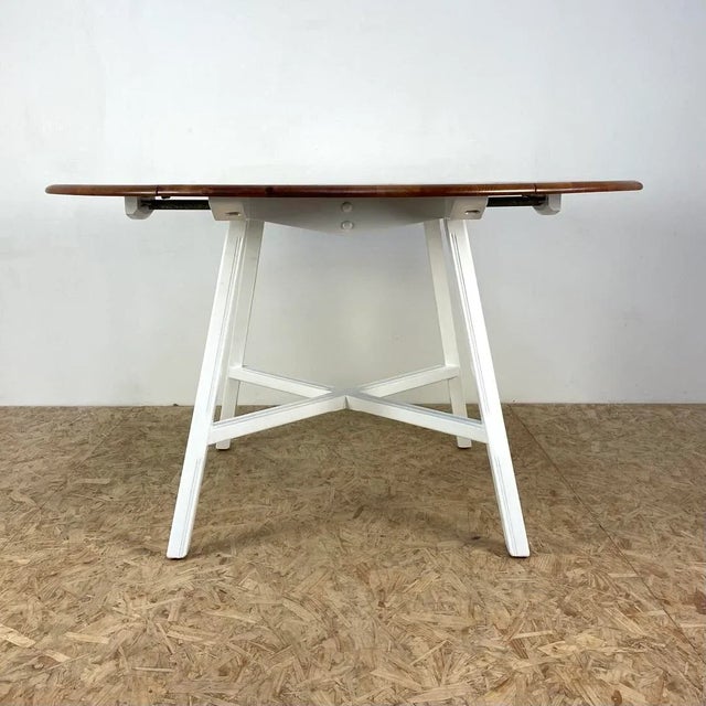 Mid-Century Modern Vintage Dining Table from Ercol For Sale - Image 3 of 8