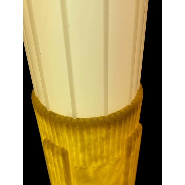 White 1930s Streamline Art Deco Celluloid Empire State Building Shaped Florescent Table Lamp For Sale - Image 8 of 10