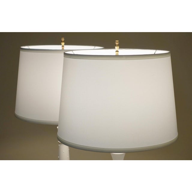Matched Pair Lenox Quoizel Neoclassic Hollywood Regency Modern Column Porcelain Table Lamps 1960's For Sale - Image 10 of 14