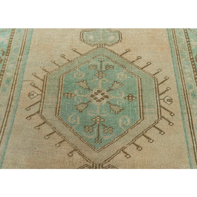 Turkish Vintage Rug 2'11" x 5'4" #20821 For Sale - Image 4 of 8