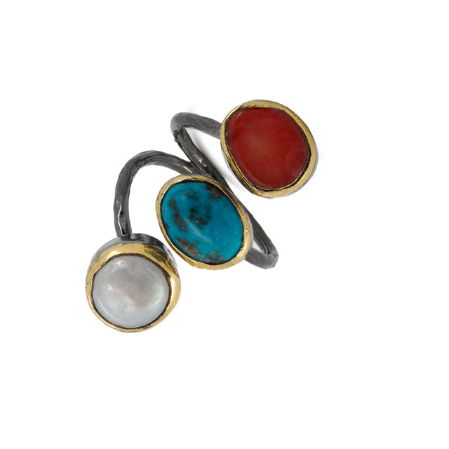 Metal Triple Gemstone Sterling Silver Ring, Size 5 For Sale - Image 7 of 9