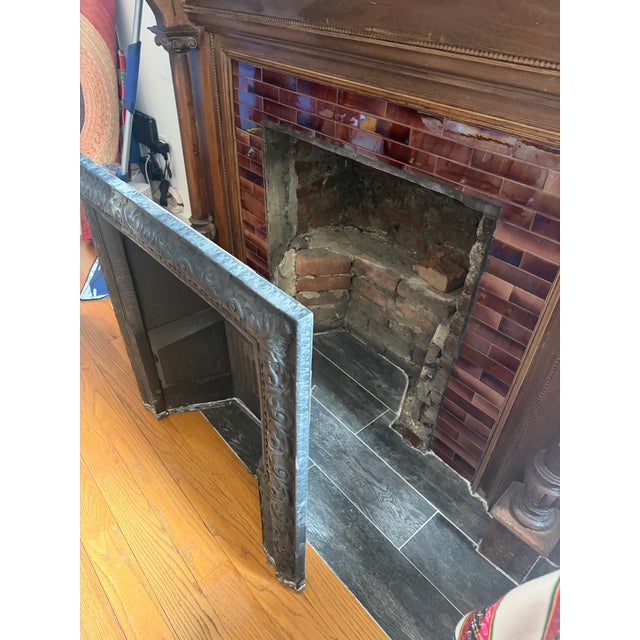 Antique Cast Iron Fireplace Insert / Summer Cover – Original Victorian Era Architectural Salvage For Sale - Image 4 of 5
