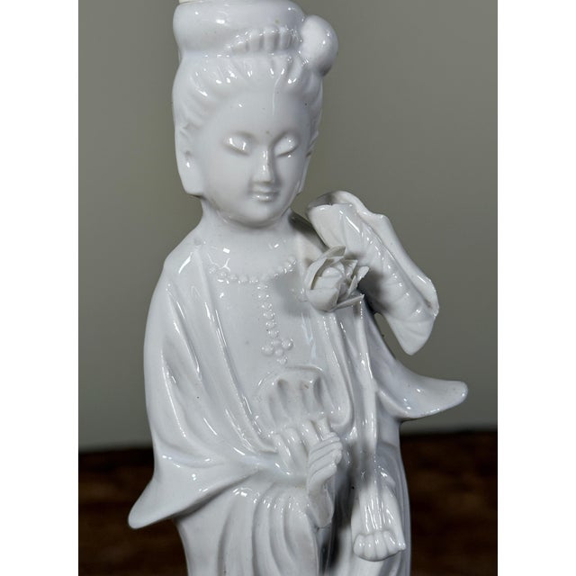 Japanese Vintage Japanese Blanc De Chine Porcelain Guanyin Table Lamp For Sale - Image 3 of 7