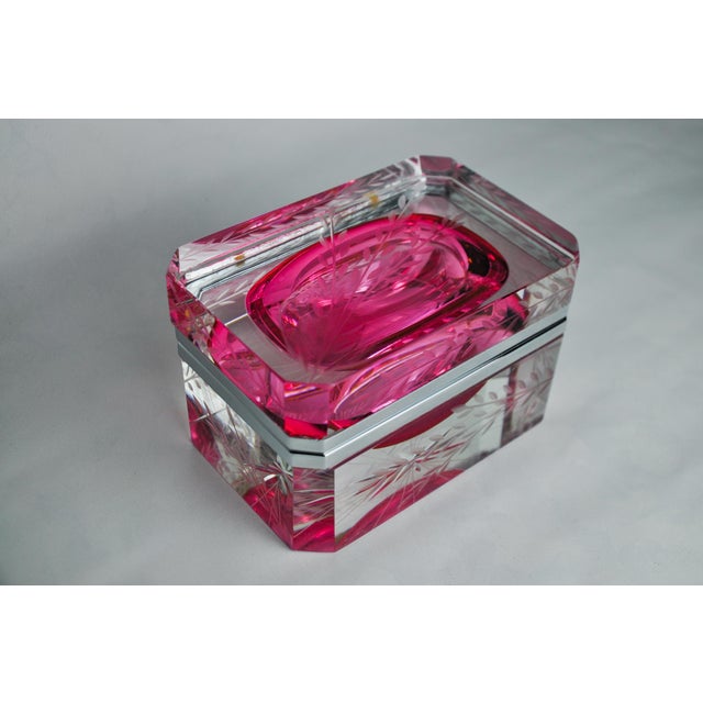 Superb and rare pink sommerso box designed and manufactured by alessandro mandruzzato in murano in the 1960s. Exceptional...