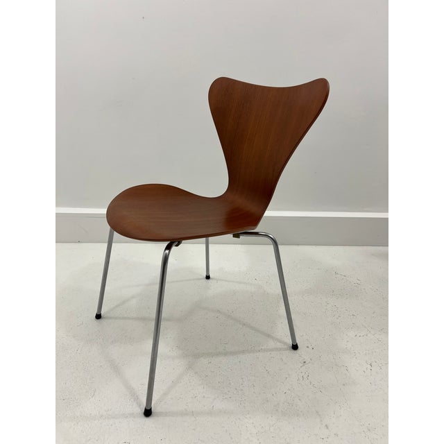 Model 3107 Chairs in Teak by Arne Jacobsen for Fritz Hansen, 1960s, Set of 4 For Sale - Image 10 of 14