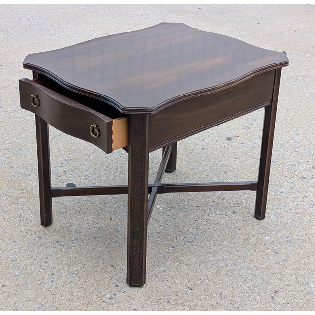 Ethan Allen Late 20th Century Ethan Allen Georgian Carved Cherry Wood Occasional Side Table For Sale - Image 4 of 9