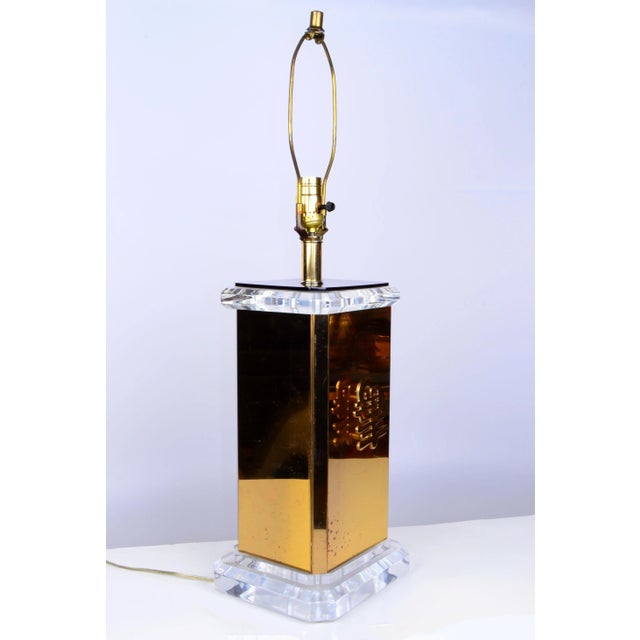 Chapman Manufacturing Company Asian Script Brass and Lucite Table Lamp For Sale - Image 4 of 11