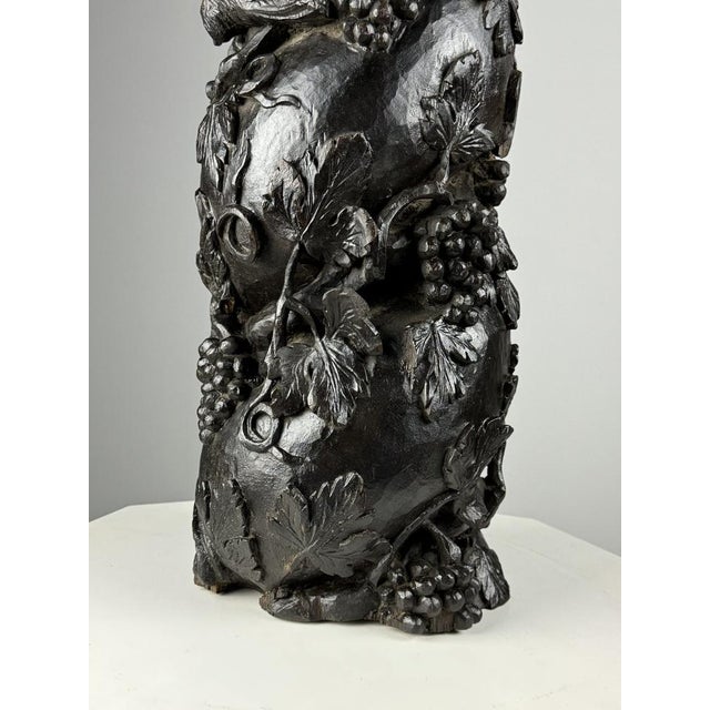 Hand-Carved Column, 18th Century For Sale - Image 10 of 18