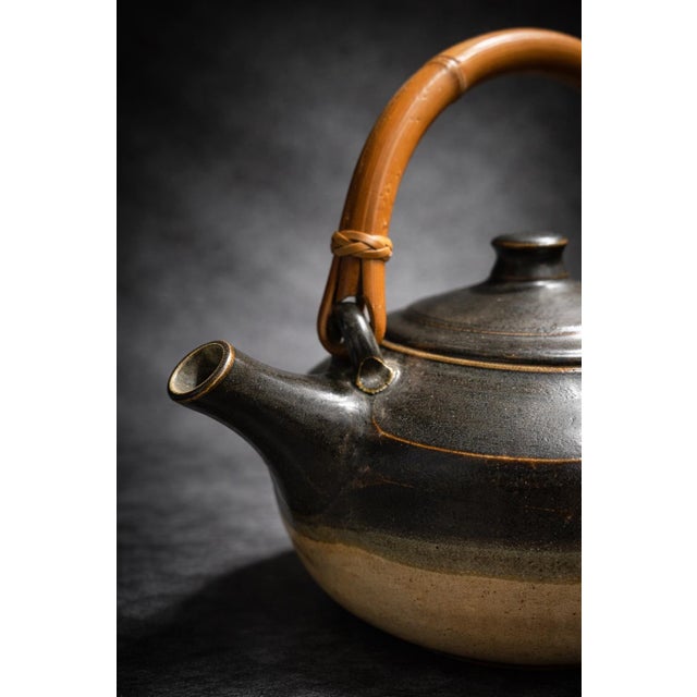 Charcoal 1979 Signed Walker Studio Pottery Teapot With Bamboo Handle & Wood Platform For Sale - Image 8 of 12