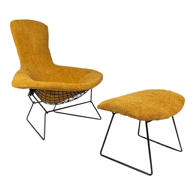 Mid-Century Modern Early Authentic Bird Lounge Chair W/ Matching Ottoman in Bouclé Attributed to Harry Bertoia for Knoll, Usa, C. 1960's For Sale
