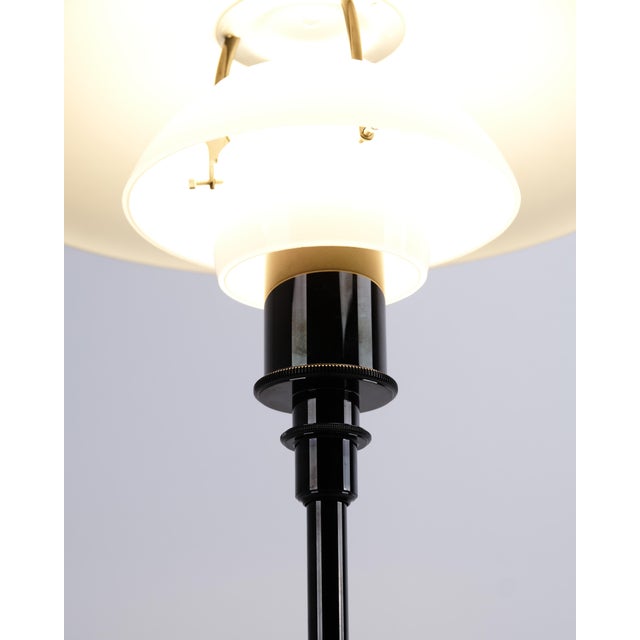 Louis Poulsen Model PH 3.5/2.5 Floor Lamp with Black Frame and Opal Glass by Poul Henningsen for Louis Poulsen For Sale - Image 4 of 9