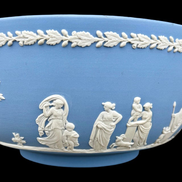 Mid 20th Century Mid 20th Century Wedgwood Large Blue Jasperware Bowl With Neoclassical Sacrifice Relief For Sale - Image 5 of 7