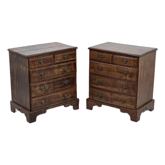 Pair of English Oak Bedside Chests or Bachelor's Chests, Circa 1920 For Sale