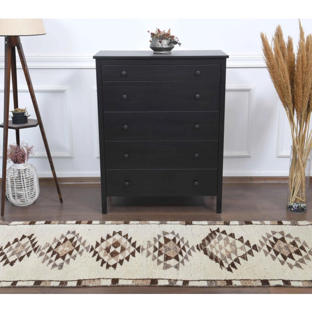 Boho Chic 1970s Vintage Turkish Hand-Knotted Wool Cotton Beige Runner Rug For Sale - Image 3 of 10