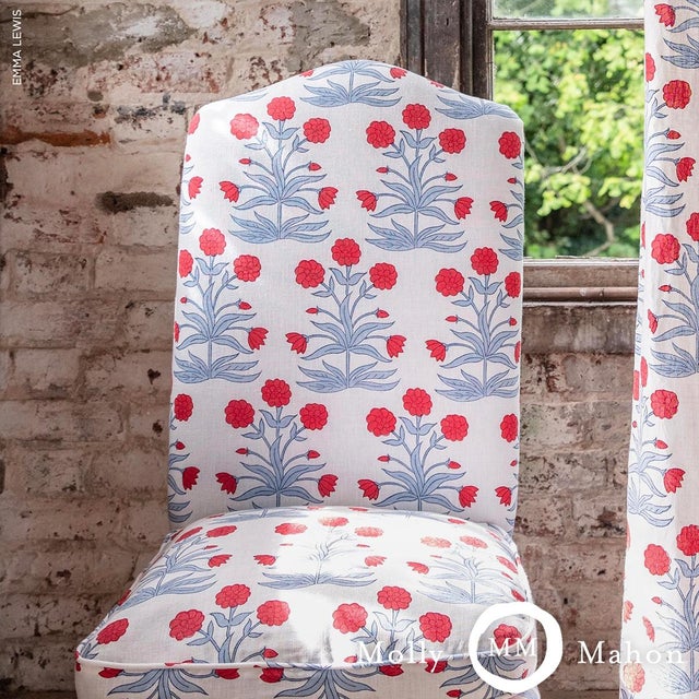 Schumacher SAMPLE - Schumacher x Molly Mahon Mughal Fabric In Crimson Sky For Sale - Image 4 of 4