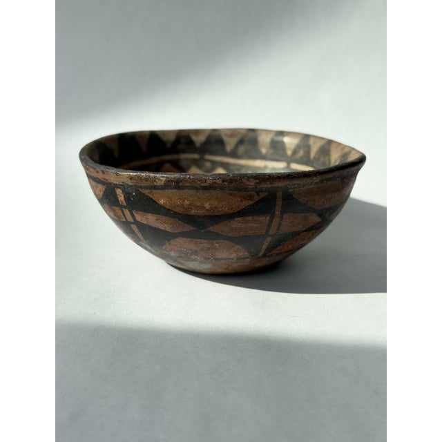 Kewa (Santo Domingo) Pueblo Dough Bowl For Sale - Image 11 of 11