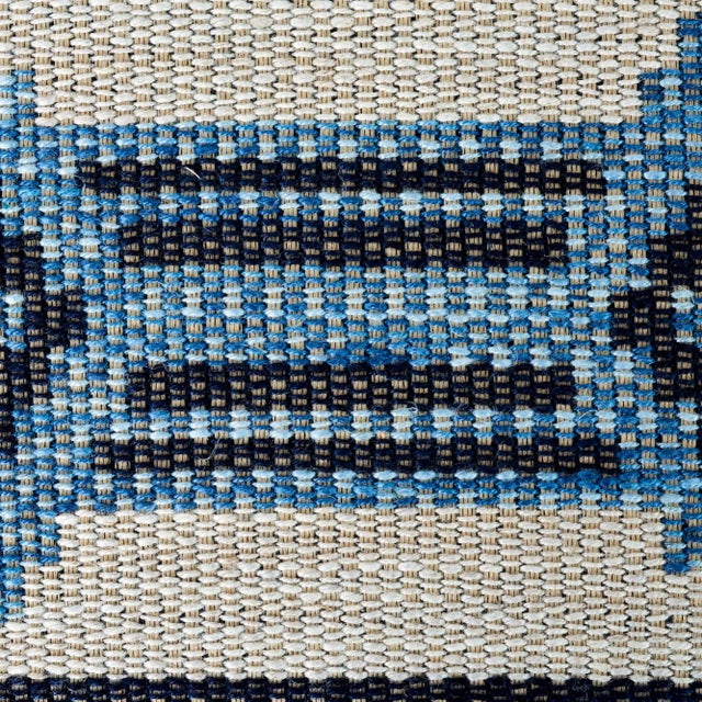 Schumacher Schumacher Manta Performance Pillow in Blue For Sale - Image 4 of 6