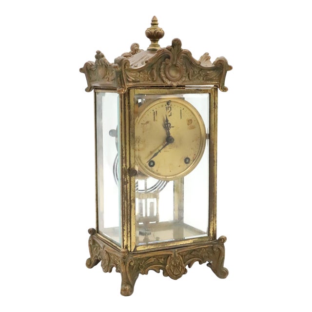 Antique New Haven Clock Co. Regulator Clock With Key For Sale