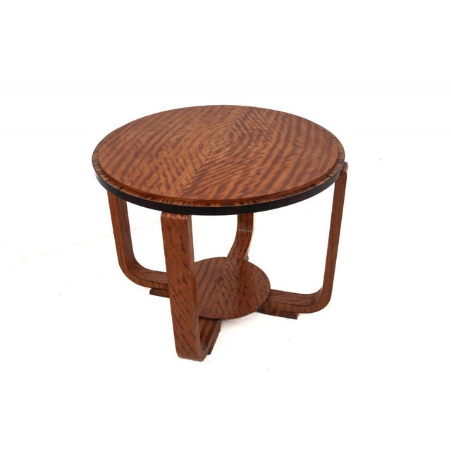 Art Deco Style Walnut Table, 1950s, in Restored conditions. Designed 1950 to 1959