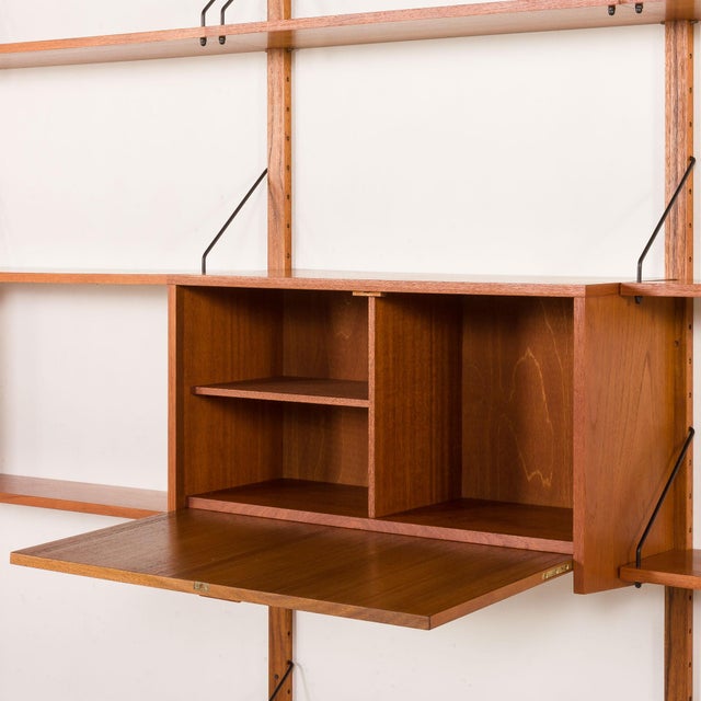 Mid-Century Modern Danish Teak Wall Unit in the style of Poul Cadovius, 1960s For Sale - Image 10 of 18