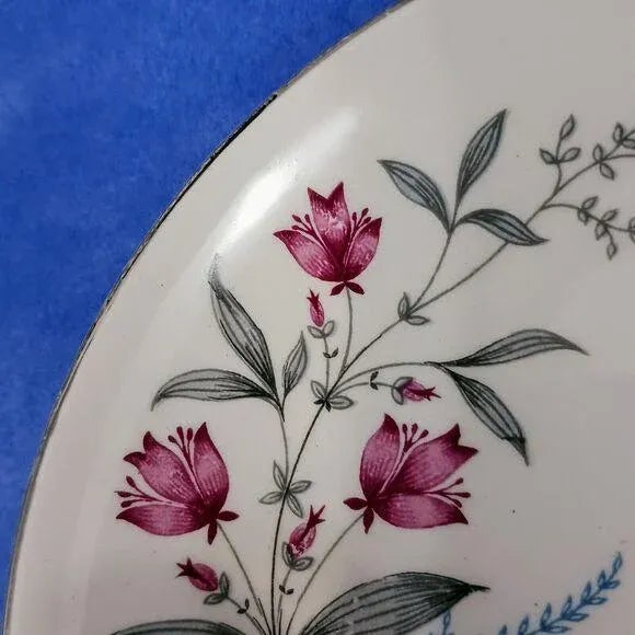 1950s Royal Monarch China Dinner Plate Fern Valley Holland Platinum Replacement MCM For Sale - Image 12 of 15