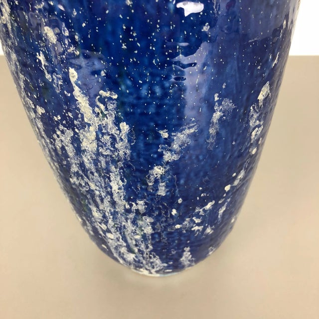 Blue Large German Ceramic Vase by Heinz Siery for Carstens Tönnieshof, 1970s For Sale - Image 8 of 14