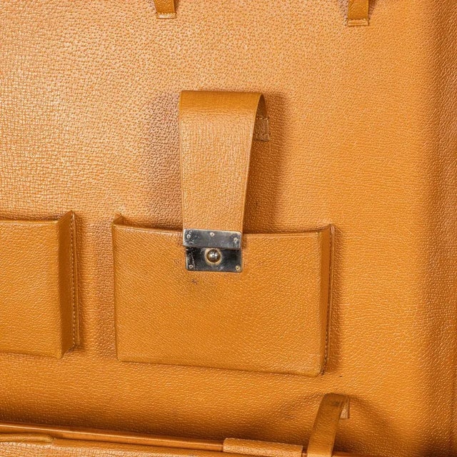 Edwardian Dressing Case with Silver Accessories by Walker & Hall, 1928 For Sale - Image 4 of 18