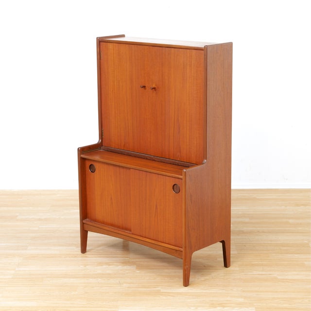 Mid Century Liquor Cabinet by A. Younger LTD For Sale - Image 9 of 12