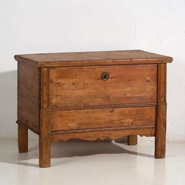 Brown Antique Wedding Chest, 1920s For Sale - Image 8 of 8