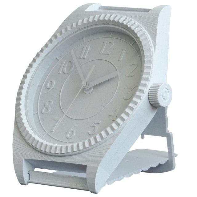 Plastic Wristwatch Quartz Clock from Studio Morfønovel For Sale - Image 7 of 7