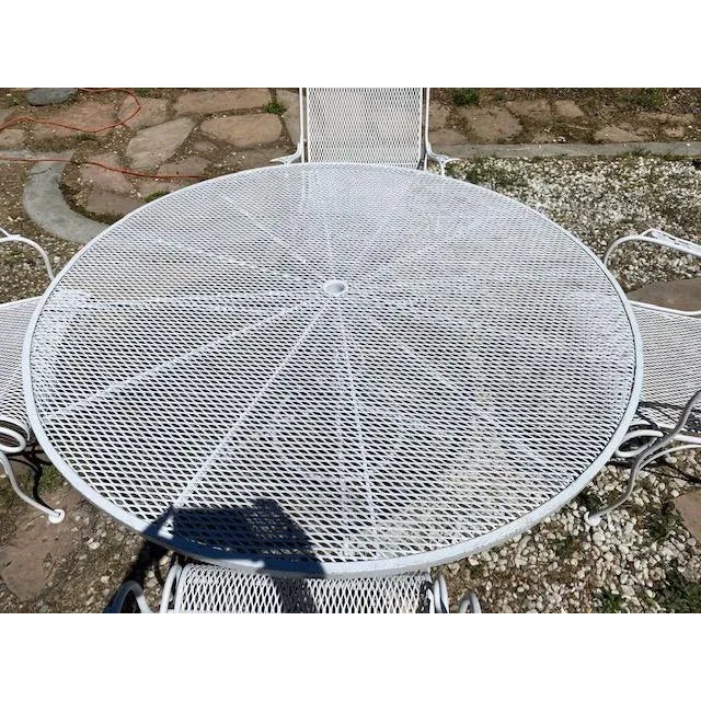 White Vintage Russel Woodard Patio Set- Set of 5 For Sale - Image 8 of 10