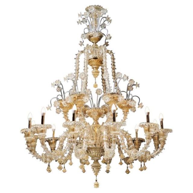 12 Lights Chandelier in Gold Plate and Murano Glass by Aggiolight For Sale - Image 6 of 6