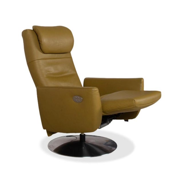 Seneca Armchair in Green Leather from Koinor For Sale - Image 6 of 18
