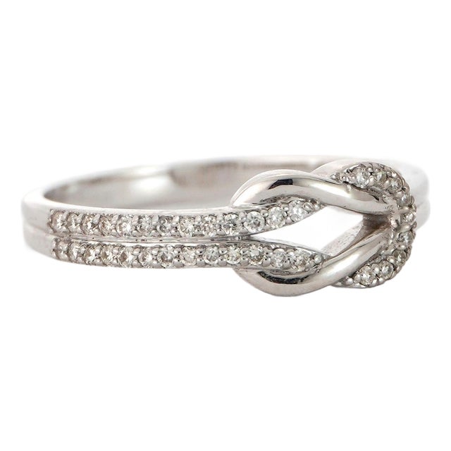 18k White Gold Knot Ring With Round White Diamonds Size 7 For Sale