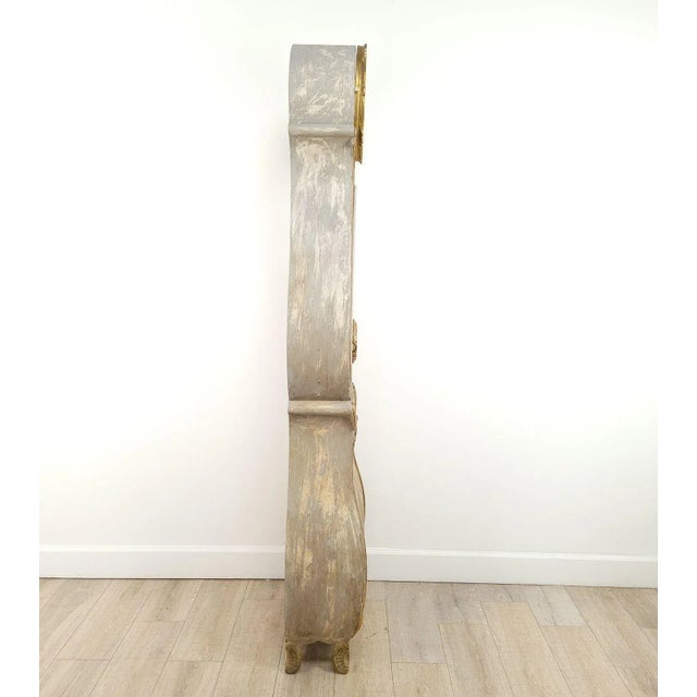 Cream Vintage Swedish Clock, Circa 1940. Not in Working Condition For Sale - Image 8 of 11