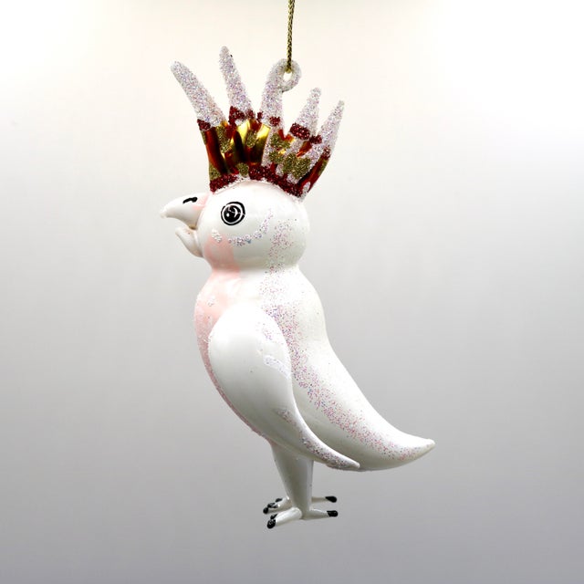 Late 20th Century Artisan European Mouth-Blown Glass Cockatoo Bird Holiday Ornament – Pink & White For Sale - Image 5 of 9