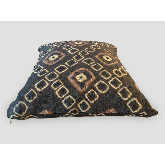 Raffia Pillow For Sale In New York - Image 6 of 6