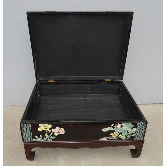Paint Vintage Oriental Asian Black Chinoiserie Coffee Table Storage Box For Sale - Image 7 of 13