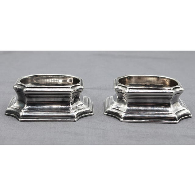 Traditional Pair of 1731 London Sterling Silver Trencher Master Salts by Edward Wood For Sale - Image 3 of 6