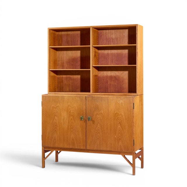 Mid-Century Modern Børge Mogensen Model A232 Mid Century Danish Oak China Cabinet Credenza Hutch For Sale - Image 3 of 10